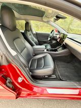 Tesla Model 3 Performance * 1. Hand - Tesla Model 3