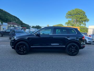 Volkswagen Touareg - 8