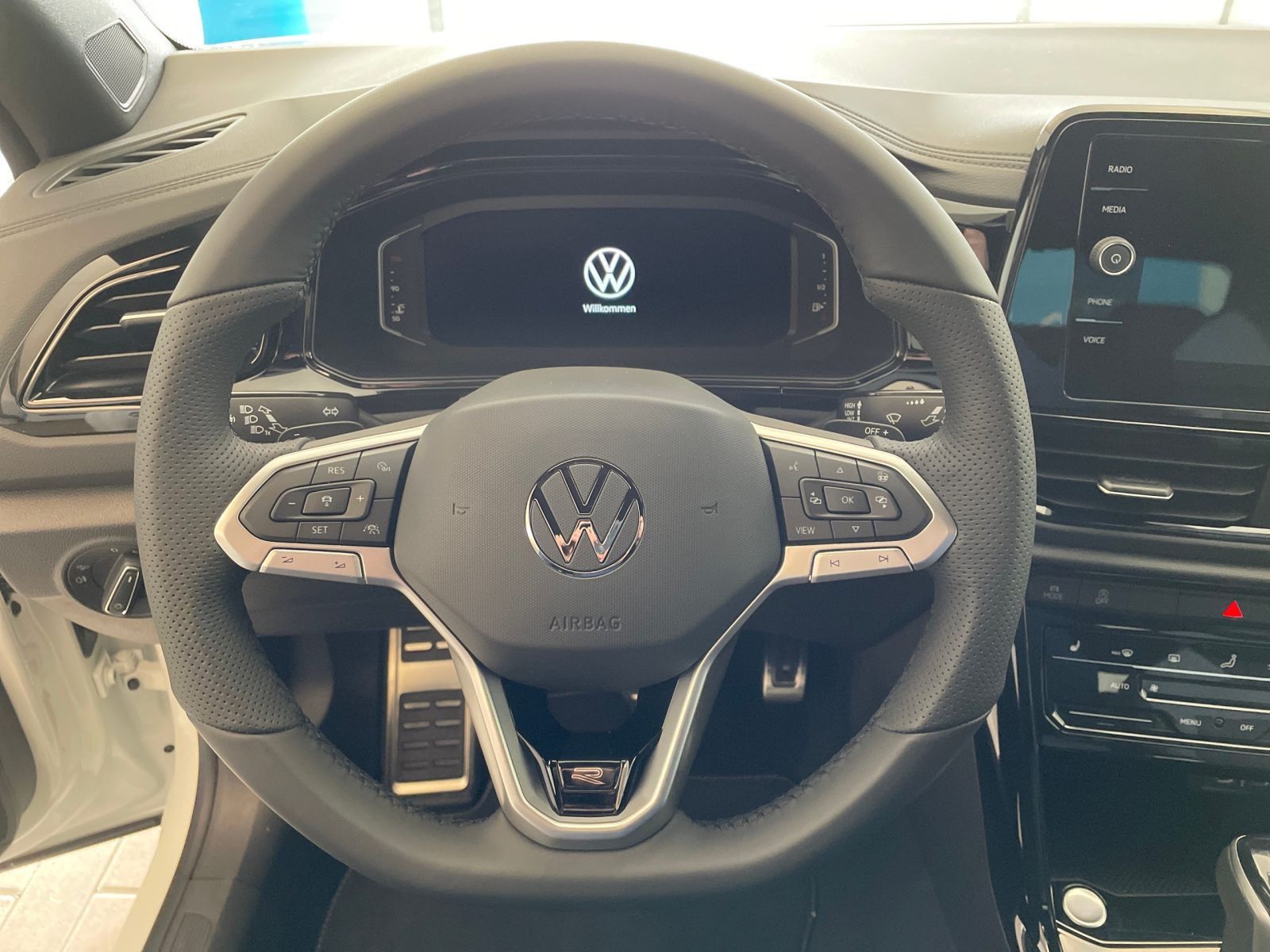 Volkswagen T-Roc - Bild 13