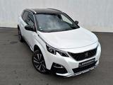 Peugeot 3008 Hybrid4 300 GT Allrad, **neuer Akku** - Peugeot mit Hybrid-Antrieb: Hybrid4
