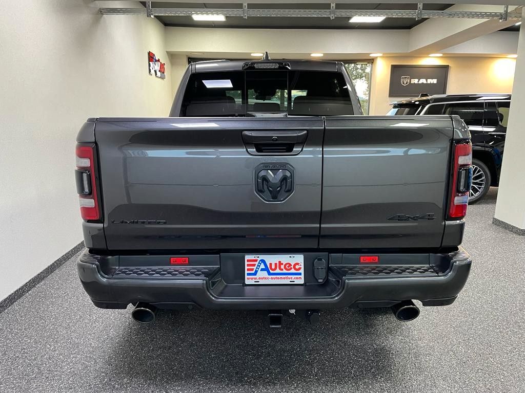 Fahrzeugabbildung Dodge 2023 LIMITED NIGHT EDITION-HUD-TAILGATE-LUFT