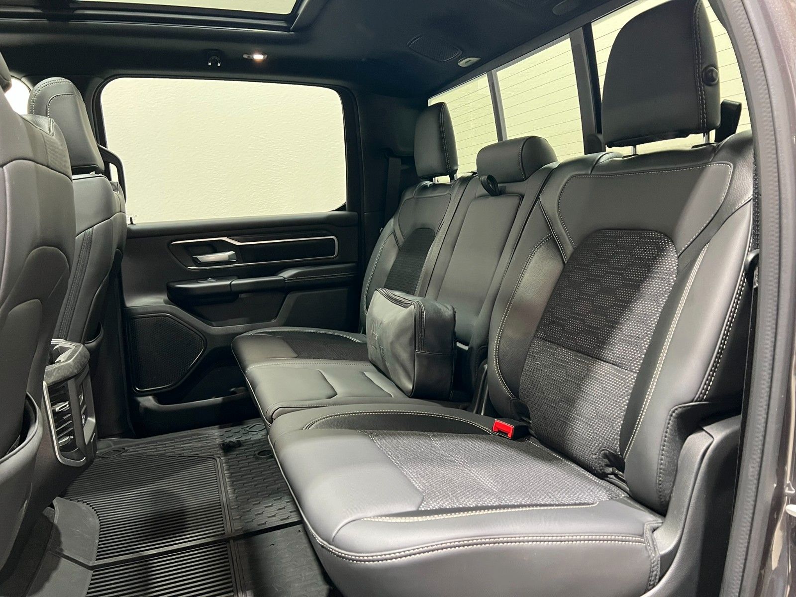 Fahrzeugabbildung Dodge RAM 1500 Back Country Crew Cab 4x4 Offroad