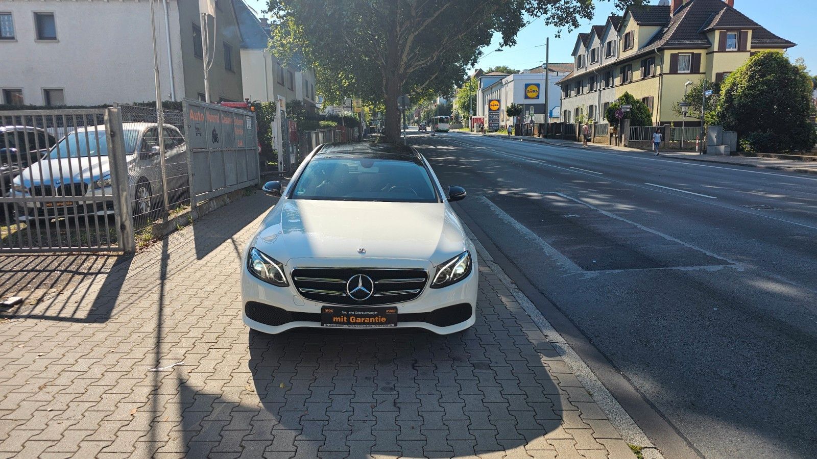 MERCEDES-BENZ E 220 E -Klasse T-Modell E 220d,Autom,PANORAMA