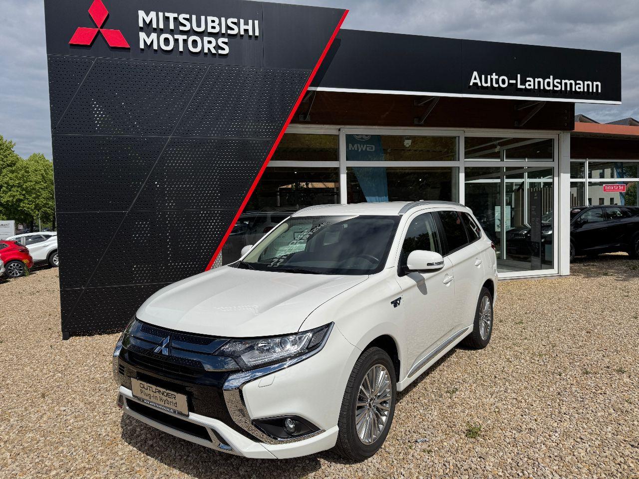 Mitsubishi Outlander PHEV BASIS 2.4 MIVEC 4WD