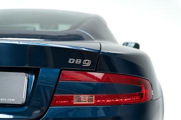 2005 Aston Martin DB9 — миниатюра 12