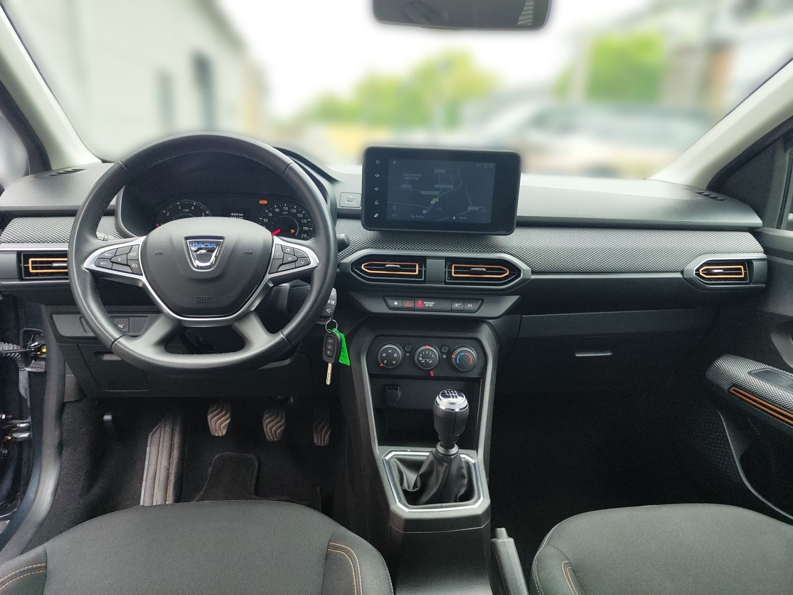 Fahrzeugabbildung Dacia Sandero Stepway III 1.0 TCe 100 ECO-G Comfort