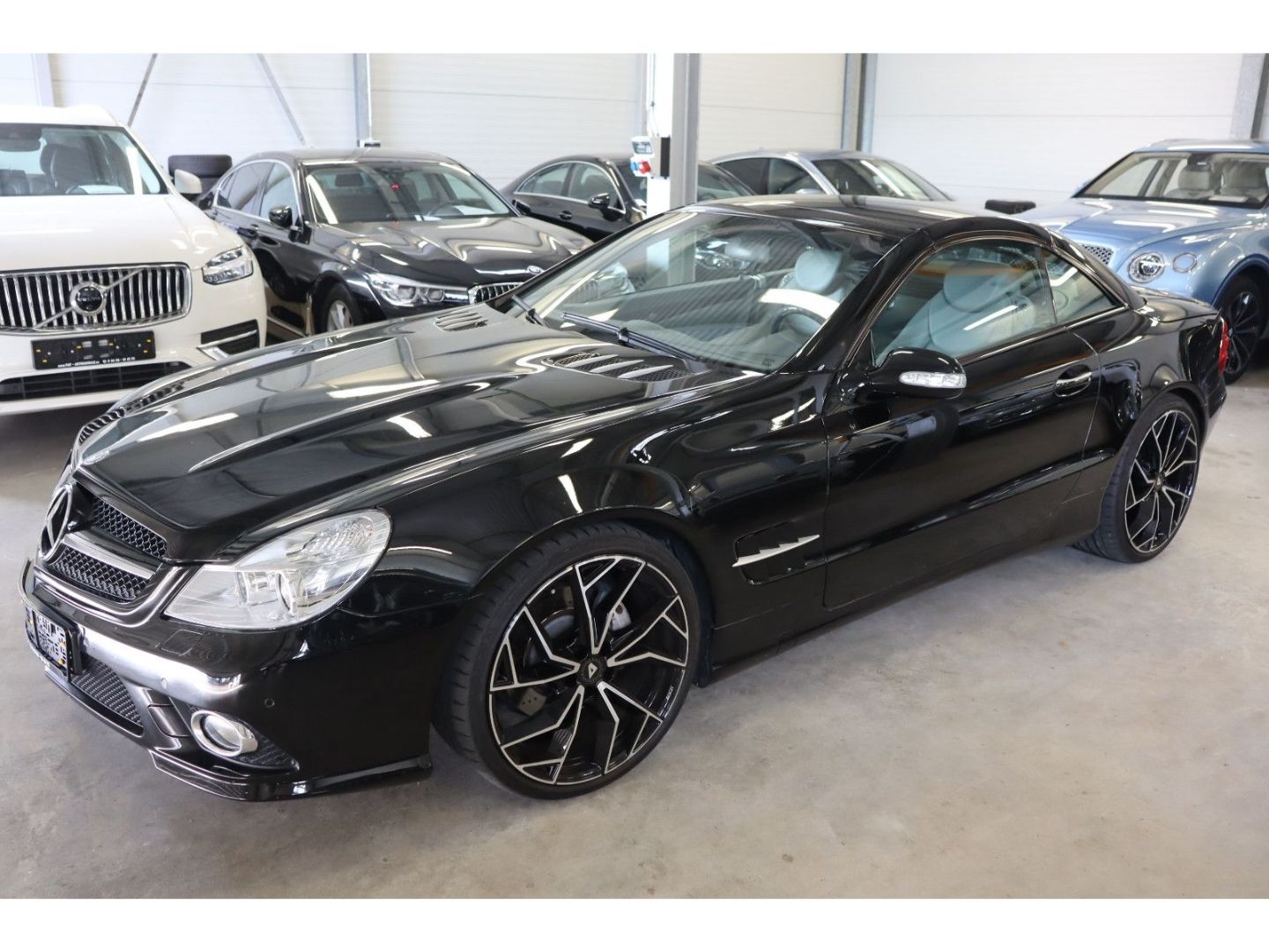 Fahrzeugabbildung Mercedes-Benz SL 500 Roadster V8 GRA Leder Navi Xenon 20"LM