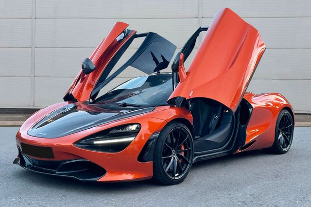 McLaren 720S Performance - Carbon