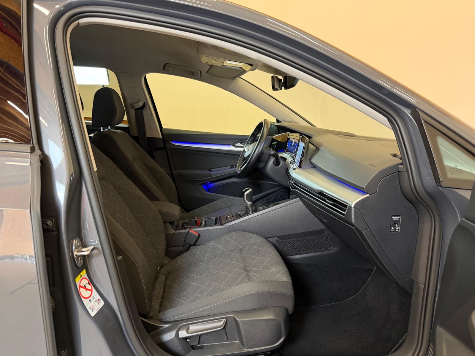Volkswagen Golf VIII Life 1.5TSI/LED/AHK/VIRTUAL/SHZ/NAVI, миниатюра 15