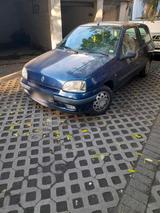 Renault clio - gebrauchte Renault Clio aus dem Jahr 1998