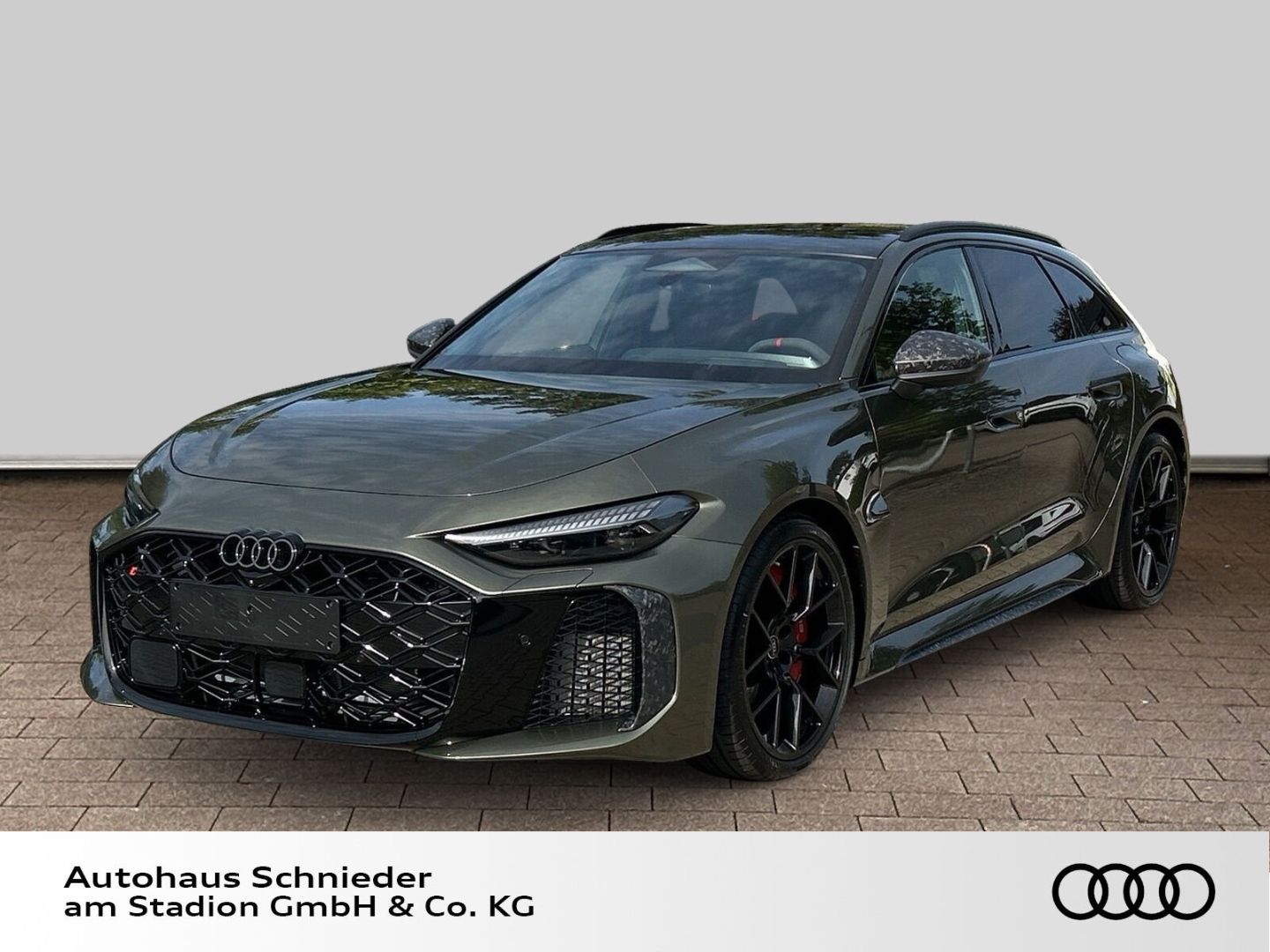 Audi RS5 AVANT 470KW PHEV+LED+TECHPRO+PANOA+AHK+B&O