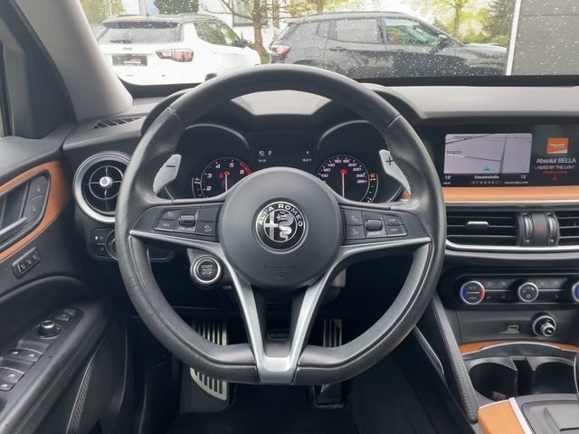 Stelvio 2.0 Turbo 16V First Edition Q4