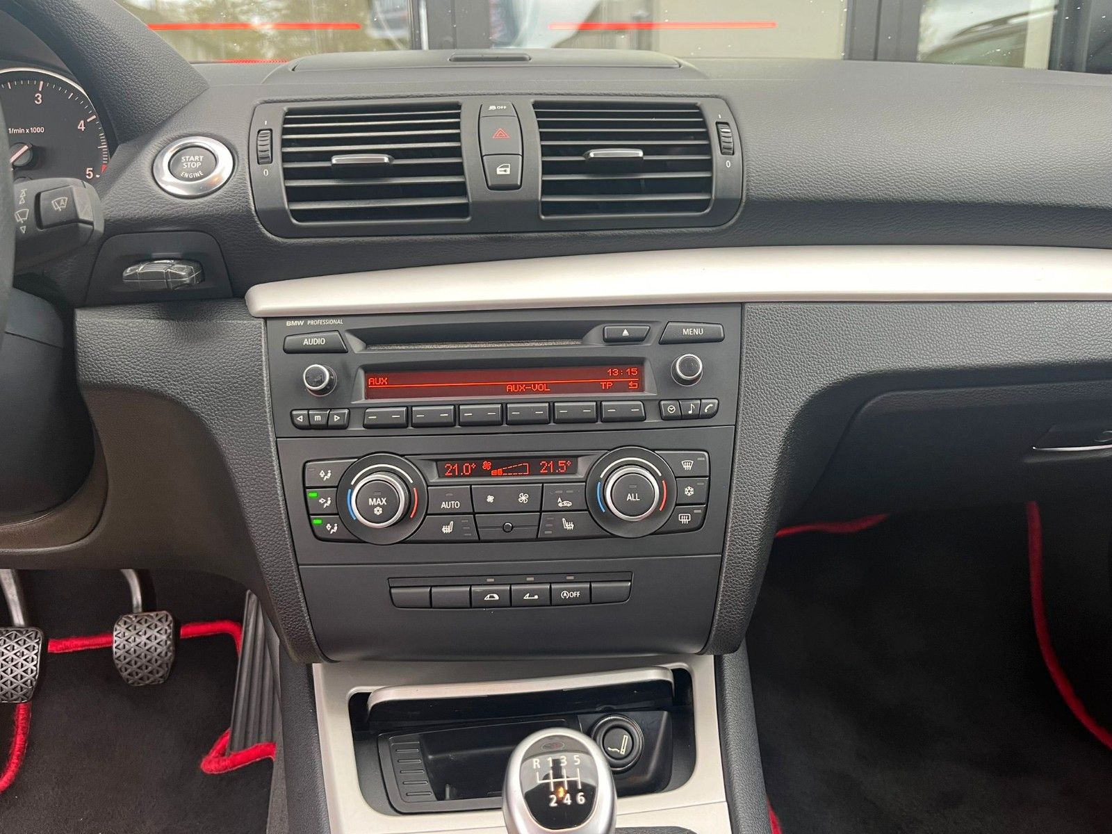 Fahrzeugabbildung BMW 120d Cabrio Advantage *LHZ*PDC*