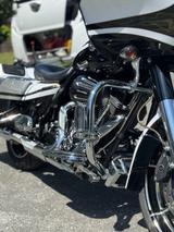Harley-Davidson Roadglide CVO 21 Zoll - HARLEY-DAVIDSON TOURER