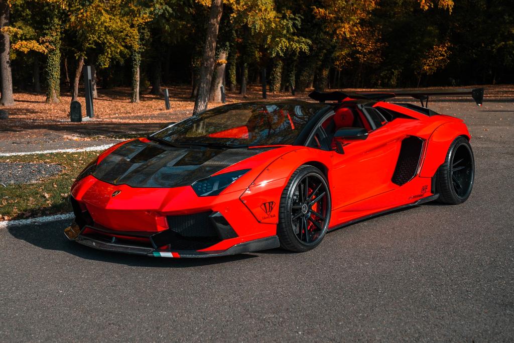 Lamborghini Aventador LP 700-4 Roadster
