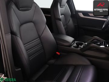 Porsche Cayenne - 12