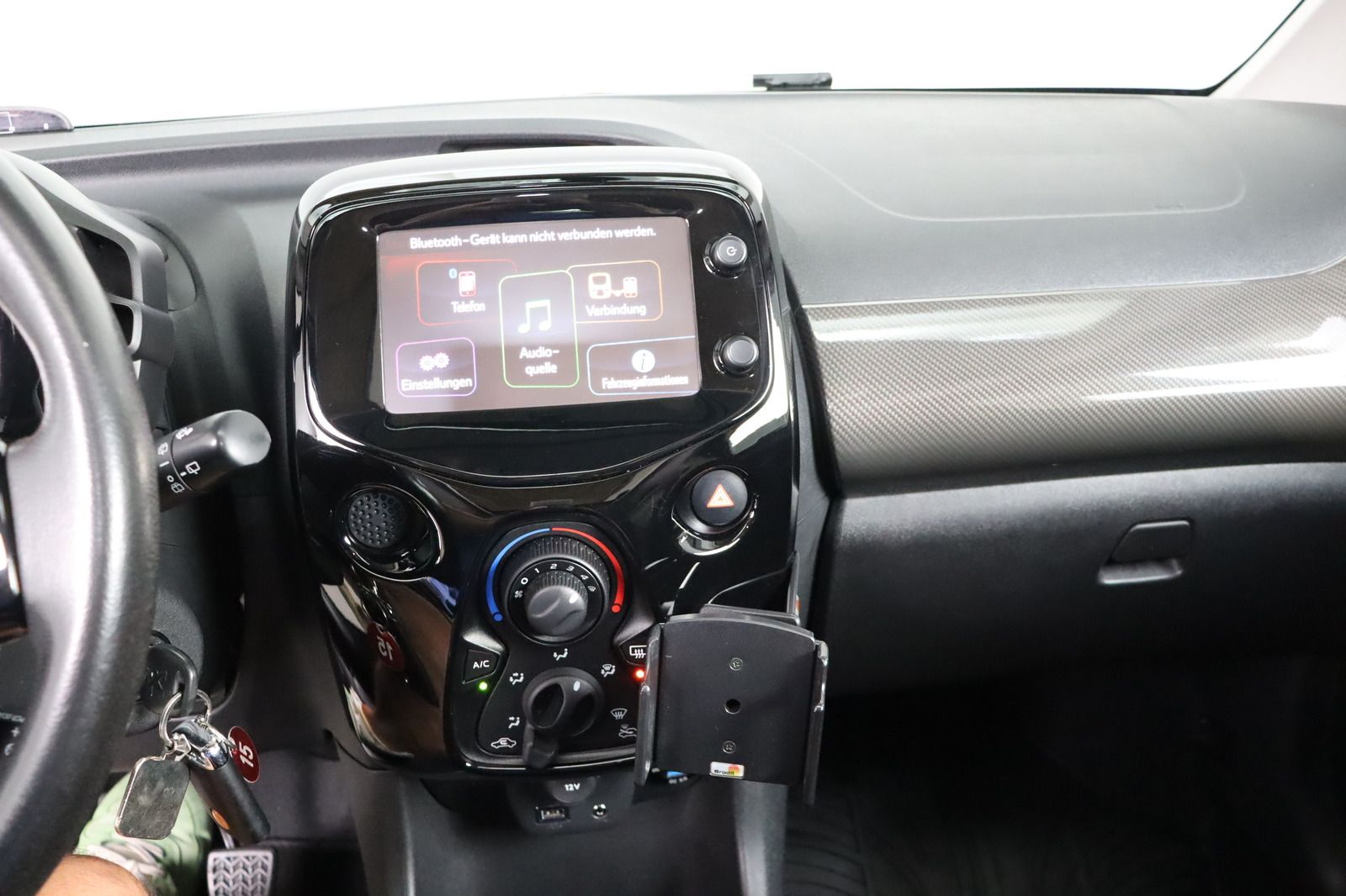 Fahrzeugabbildung Peugeot 108 TOP * Service + HU/AU neu * Pano * RFK Style
