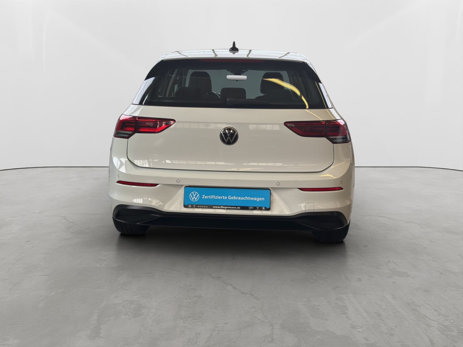 Volkswagen Golf VIII 2.0 TDI DSG Life LED AHK App-Connect foto 5