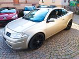 Renault Megane II Coupe / Cabrio Privilege Luxe - Renault Megane: Privilege Luxe