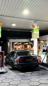 Mercedes-Benz E 500 4MATIC AVANTGARDE AVANTGARDE - Mercedes-Benz E 500 in Wuppertal