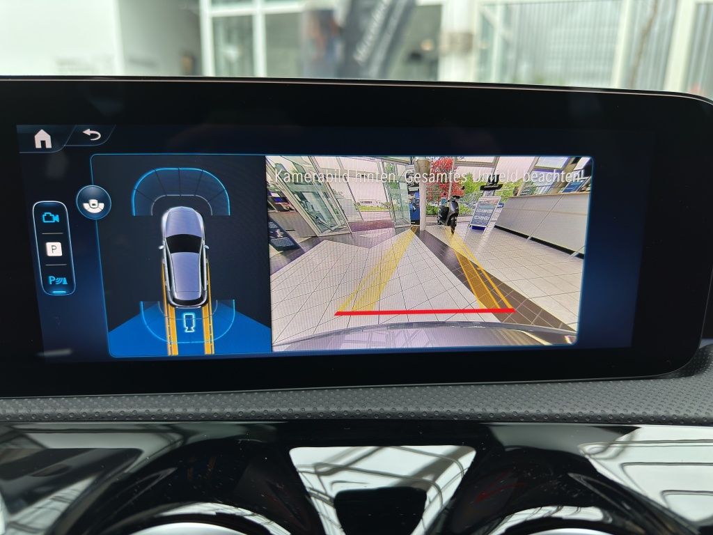 Fahrzeugabbildung Mercedes-Benz A 200 d AMG*Night*LED*SpurH*PDC*ParkAss*RFK