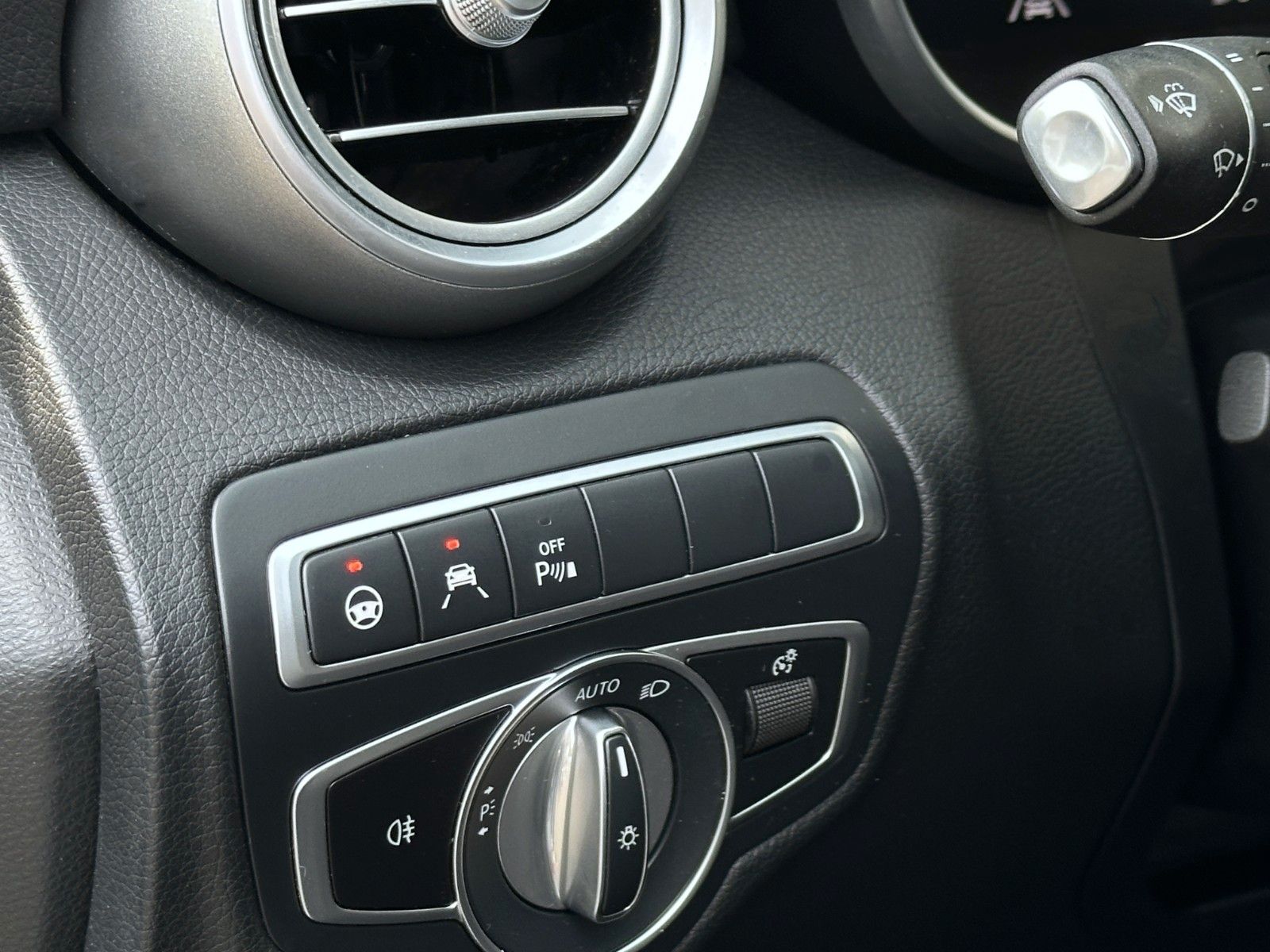 Fahrzeugabbildung Mercedes-Benz C 63S AMG*Driver´s*Perf-AGA*Distr*Pano*Burm*360°