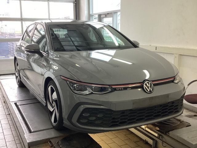 Volkswagen Golf - Bild 2