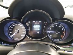 Fahrzeugabbildung Fiat 500X Cross Navi LED SiHz PDC RFK eSD ACC AHK