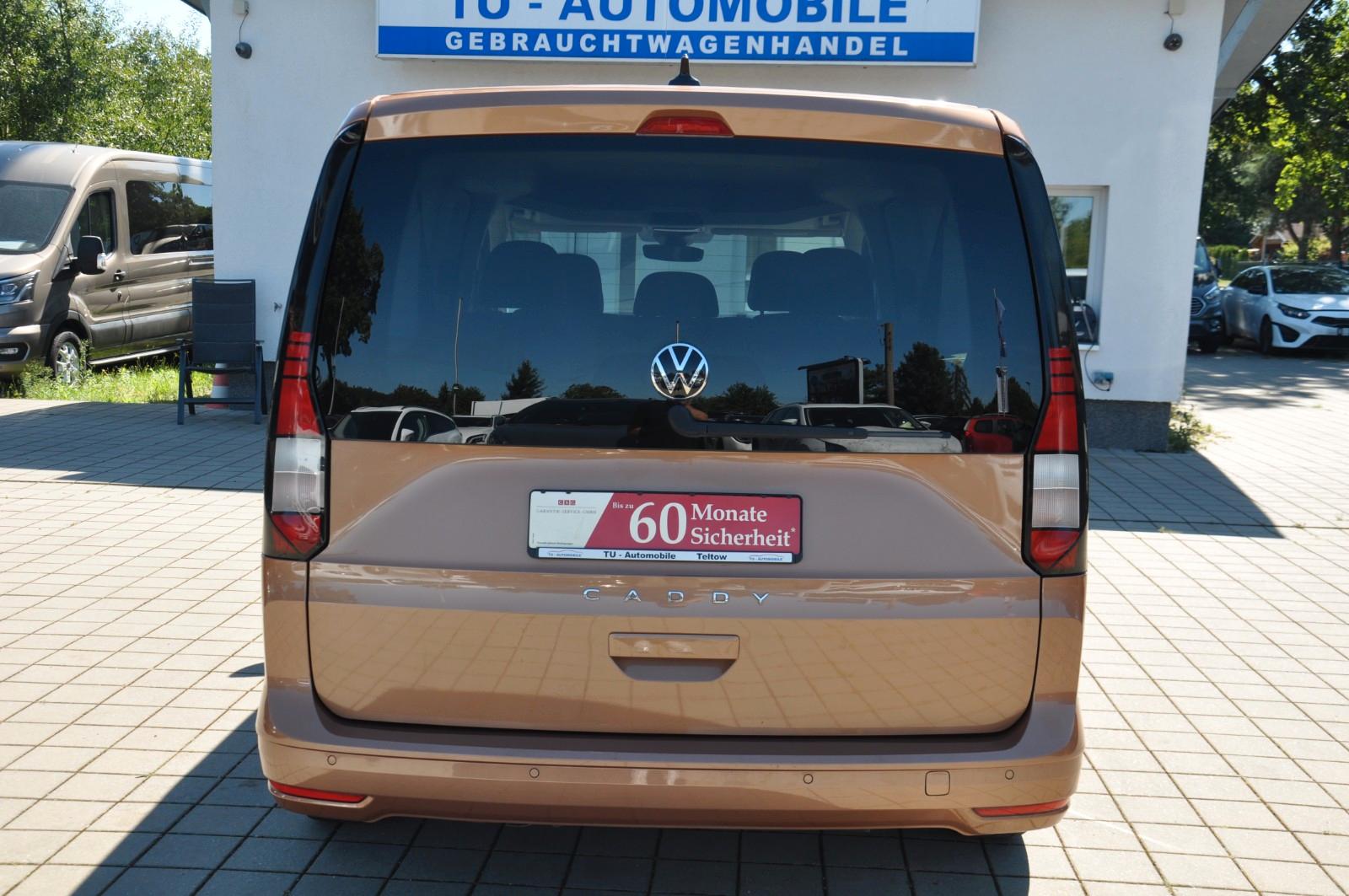 Volkswagen Caddy Maxi 1.5 TSI LED-APPLE-7 SITZER