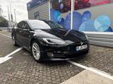 Tesla Model S Dual Facelift Lede Panorama TOP - schwarze Tesla Model S