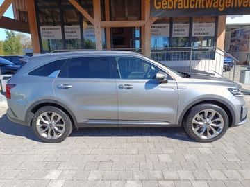 KIA Sorento - 11