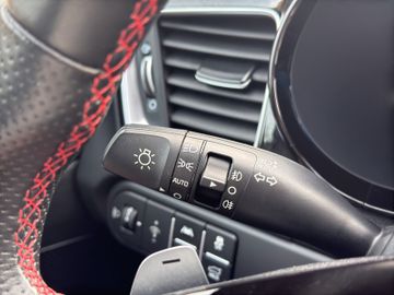 Kia ProCeed 1.6T DCT GT Elekt. Sitz Glasdach Bastuck