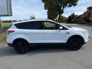 Ford Kuga - 8