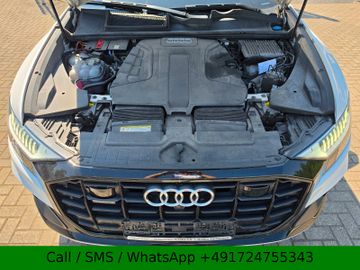 Audi Q8 - 10