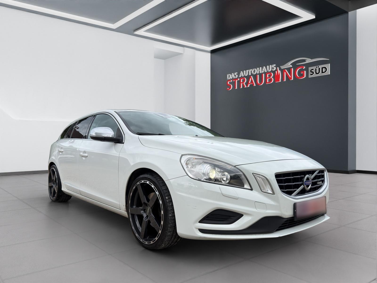 Volvo V60 Kombi R-Design AUTOMATIK*XENON*NAVI*ALU