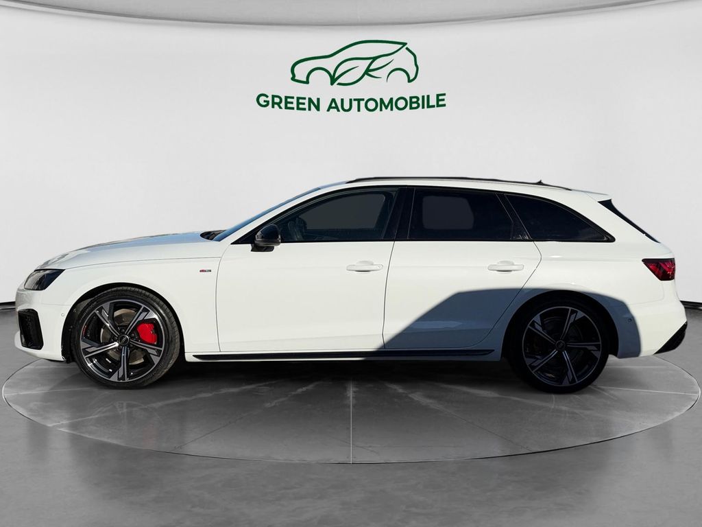 AUDI A4 2024
