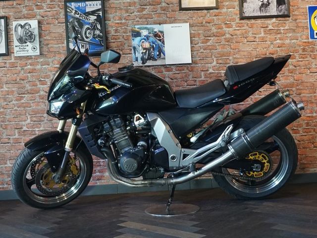 Kawasaki Z1000 