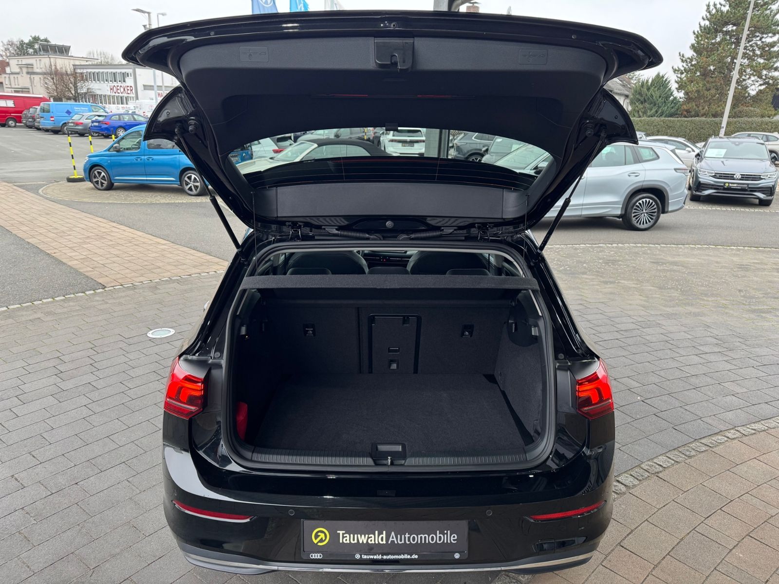 Volkswagen Golf - Bild 7