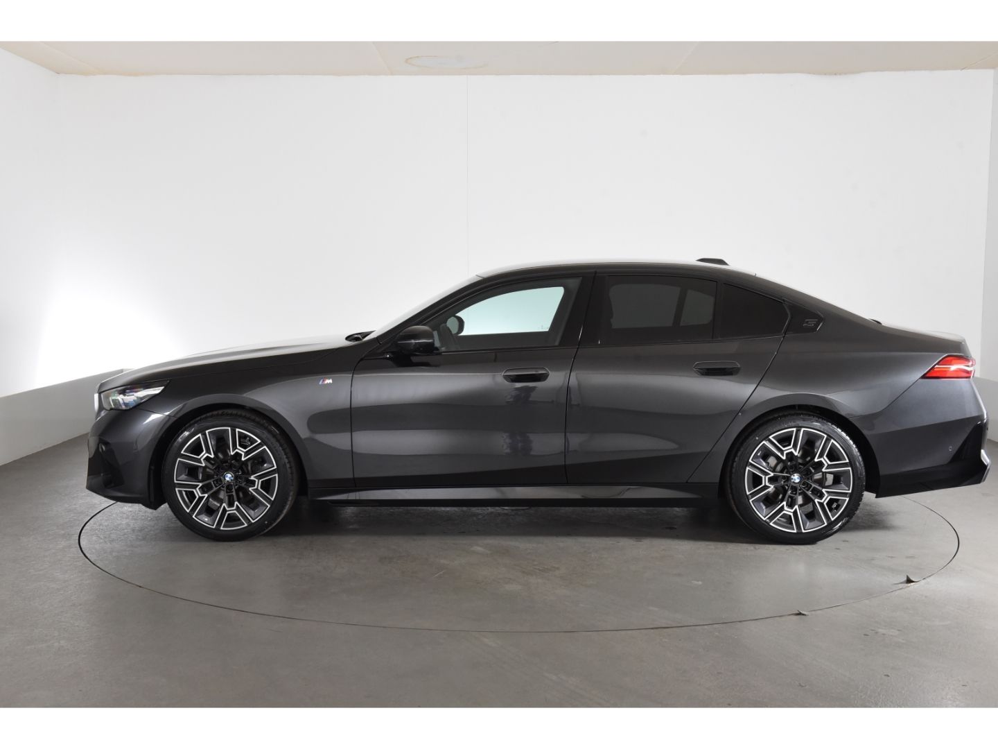 BMW 520 - Bild 2
