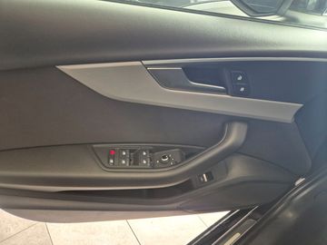Audi A4 - 8