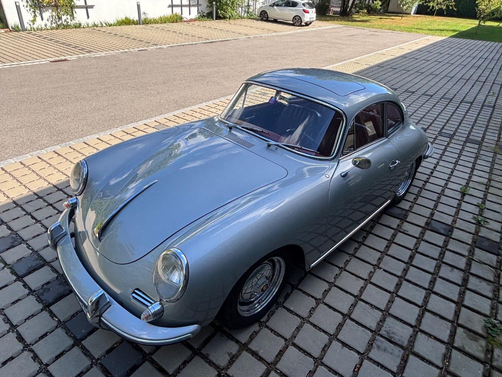 PORSCHE 356 8