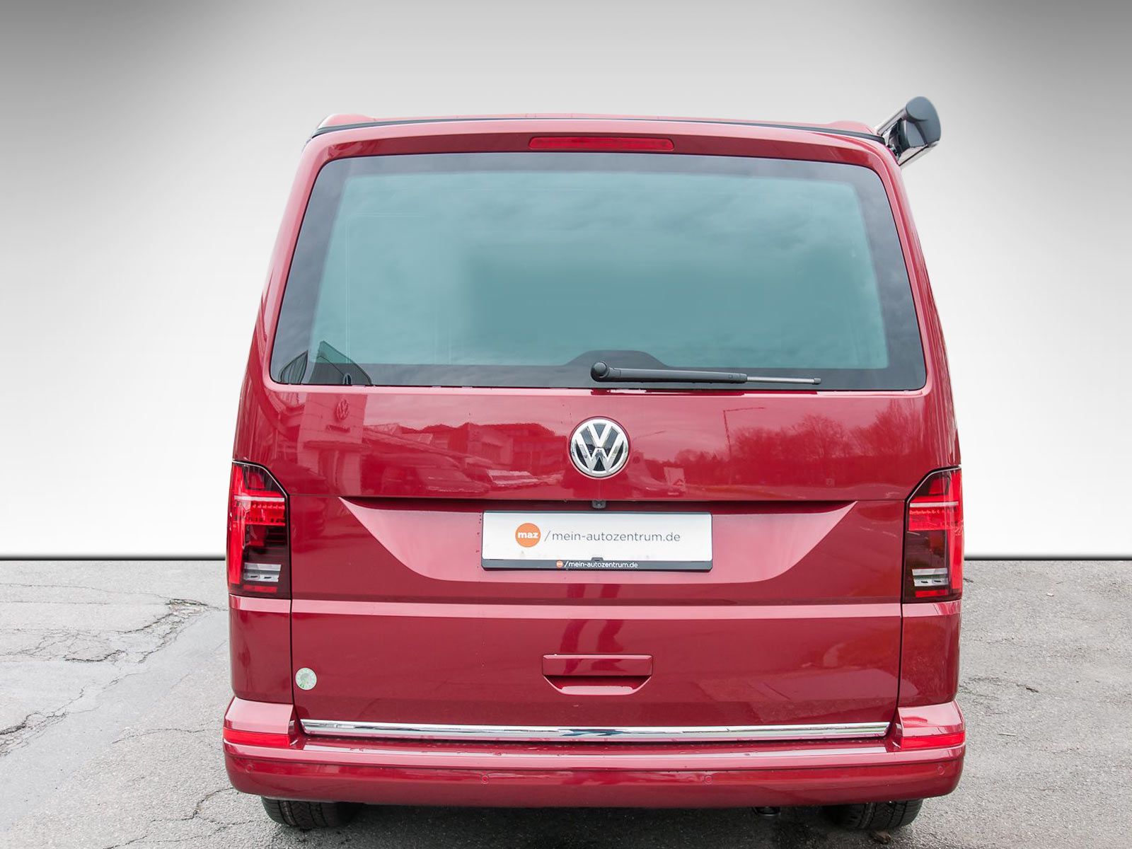 Fahrzeugabbildung Volkswagen T6.1 California Ocean Aufstelldach Motor: 2,0 l