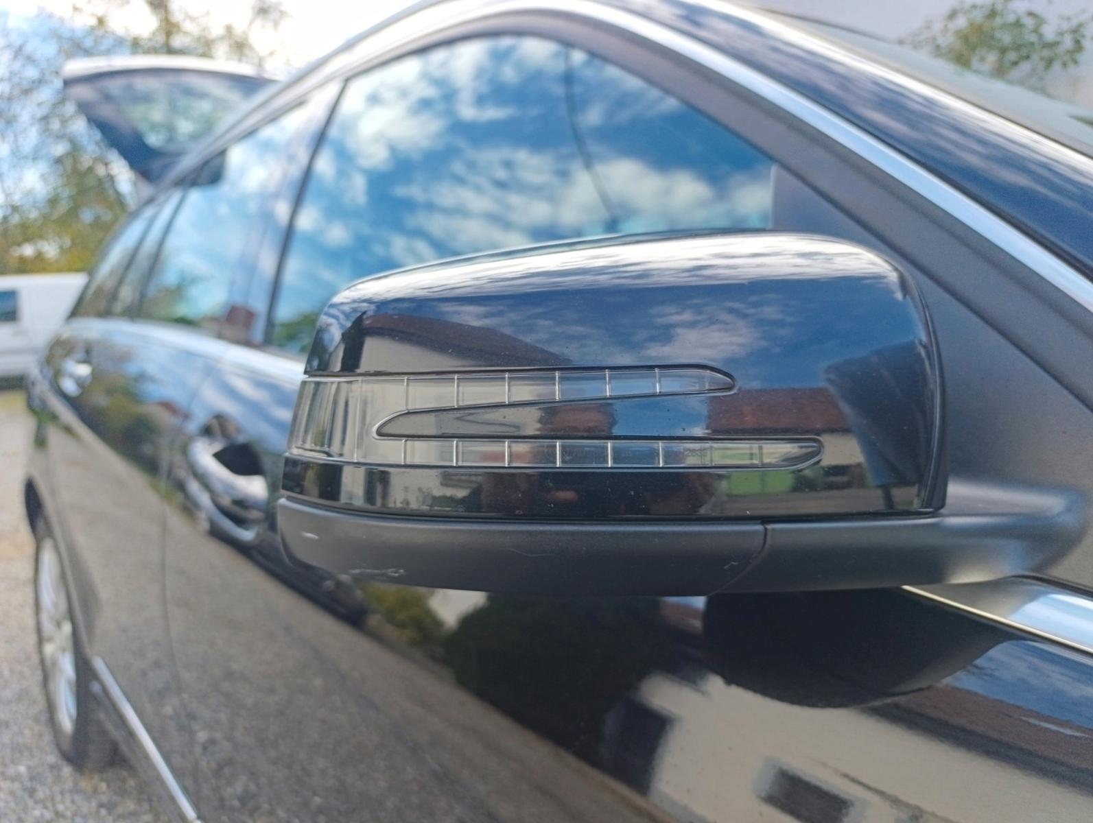 Mercedes-Benz C220 2011 — photo 17