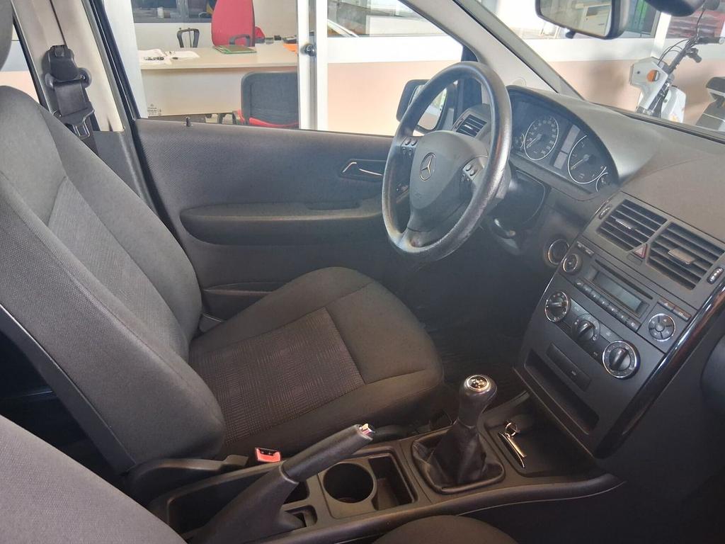 Mercedes-Benz A 160