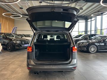 MYAUTOCENTER – Gebraucht- und Jahreswagen mit Werkstattservice in Pfaffenhofen Volkswagen Touran *AHK*ACC*PDC*3-Zonen*NAVI*1-HAND*