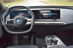Fahrzeugabbildung BMW iX40 xDrive - MSportpaket *22"Laser*Essence Pkt*