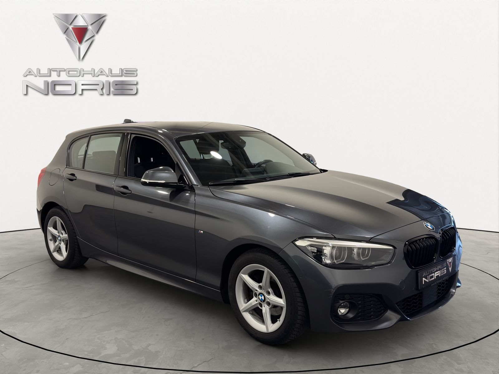 BMW 1 116D Edition M-Sport Shadow *LED*ACC*PDC*SHZ