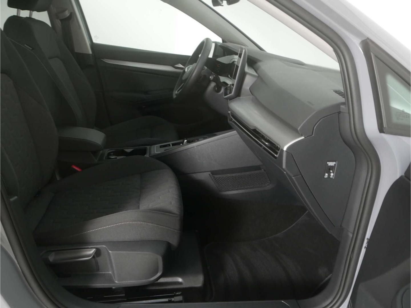 Volkswagen Golf Variant 1.5 eTSI DSG App-Connect/SH/Climatr, миниатюра 28