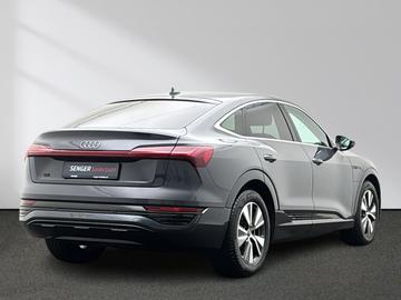 صورة 3 لـ 2023 AUDI Q8 E-TRON
