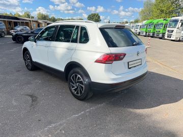 Volkswagen Tiguan - 7